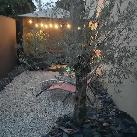 Petit Independant Tres Proche 24h Et Parc Des Expositions *